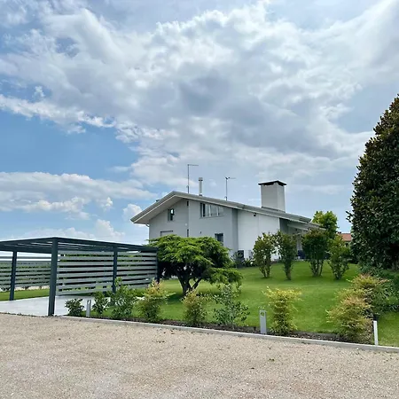Villa Risorgimento - 25 Minutes From Venice *